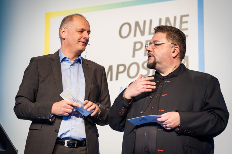 Moderatoren des Symposiums (v.l.): Jens Meyer (Print-X-Media Süd) und Bernd Zipper (Zipcon Consulting). Foto: OPS