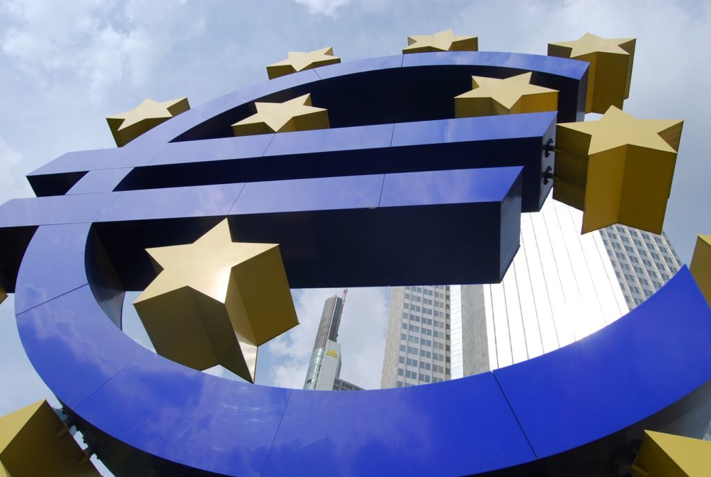 Stets geht es im Betriebsalltag um den Euro. Foto: Frank Baier