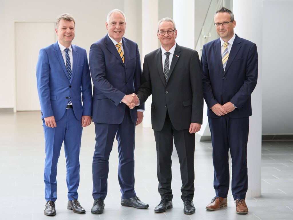 BG ETEM-Vorstand (v.l.): Jörg Botti, Franz Donner, Hans-Peter Kern und Marco Wetzel. Foto: Tilman Lothspeich