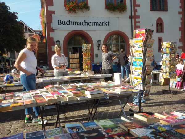 Traditions-Buchmarkt im Raum Neckar-Odenwald. Foto: Archiv