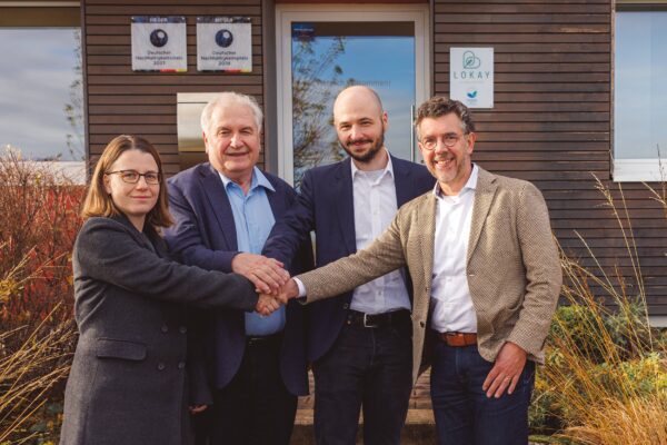 Gemeinsame Partnerschaft (v.l.): Verena Gaß, Johann Gaß, André Gaß und Ralf Lokay. Foto: Jan Riedel Fotografie