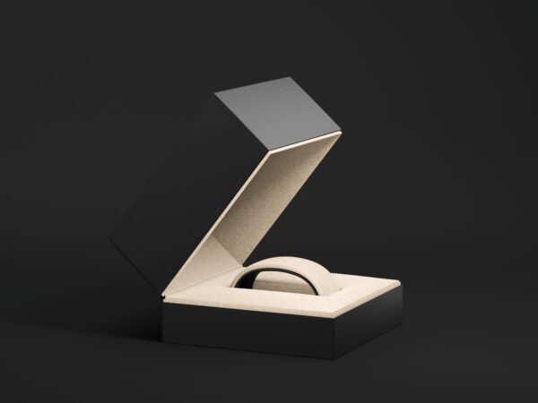 Luxus-Uhrengehäuse mit „Chamel Recycled Selection“-Bezug. Foto: Winter & Company