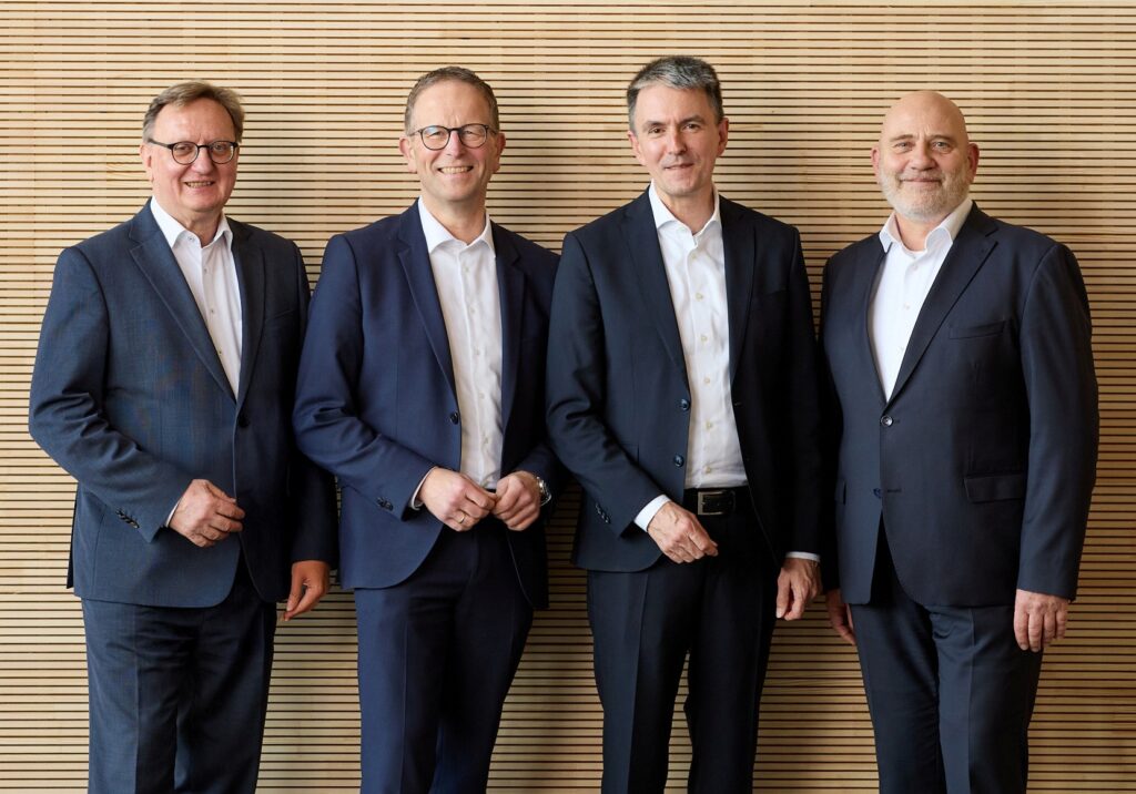 Aktueller Vorstand (v.l.): Ralf Nitschke, Dr. Christian Terfloth, Dr. Olaf Meincke, Klaus Kullmann. Foto: Jowat