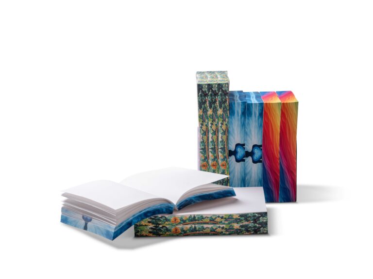 Buchfarbschnitt als besondere Form der Druckveredelung. Foto: Durrer Spezialmaschinen AG